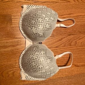 36DD Pink and Tan VS Bra